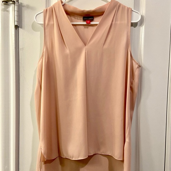 Vince Camuto High Low Sleeveless V neck Top - M - Picture 2 of 6